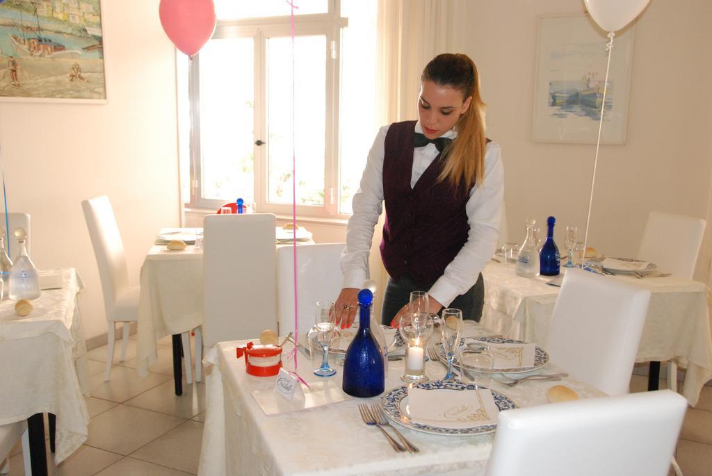 Hotel Cristall San Benedetto del Tronto Zewnętrze zdjęcie