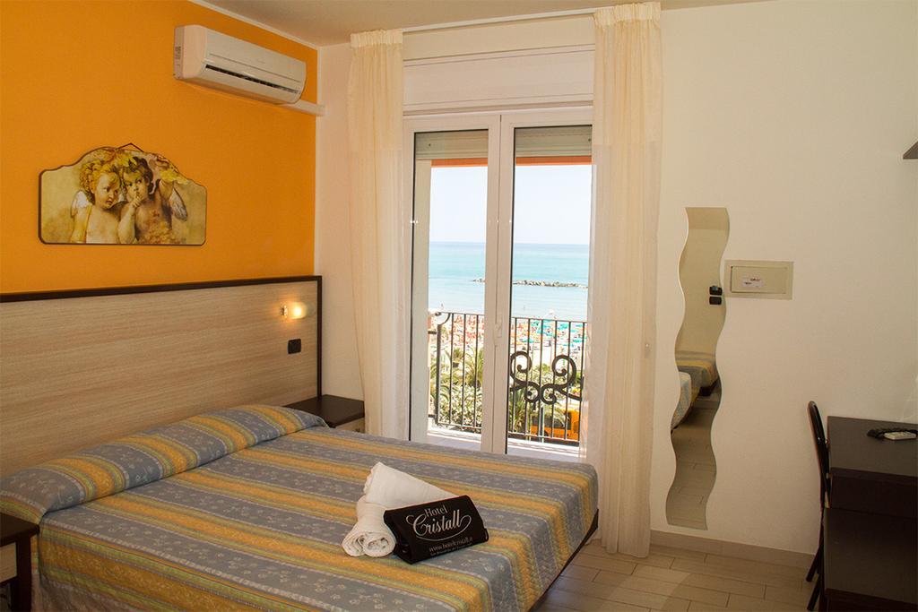 Hotel Cristall San Benedetto del Tronto Zewnętrze zdjęcie